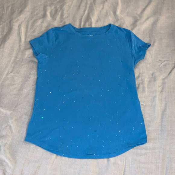 Bundle of 3 tops - Picture 6 of 7